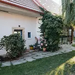 Usedlost Lednacek - Boutique Wellness &